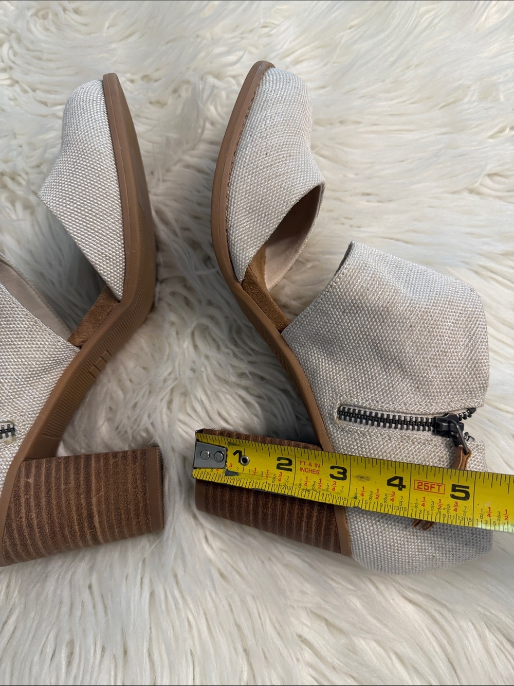 TOMS Cream Canvas Cross-Strap Block Heel Sandals size 9 BNWOT - Picture 7 of 8